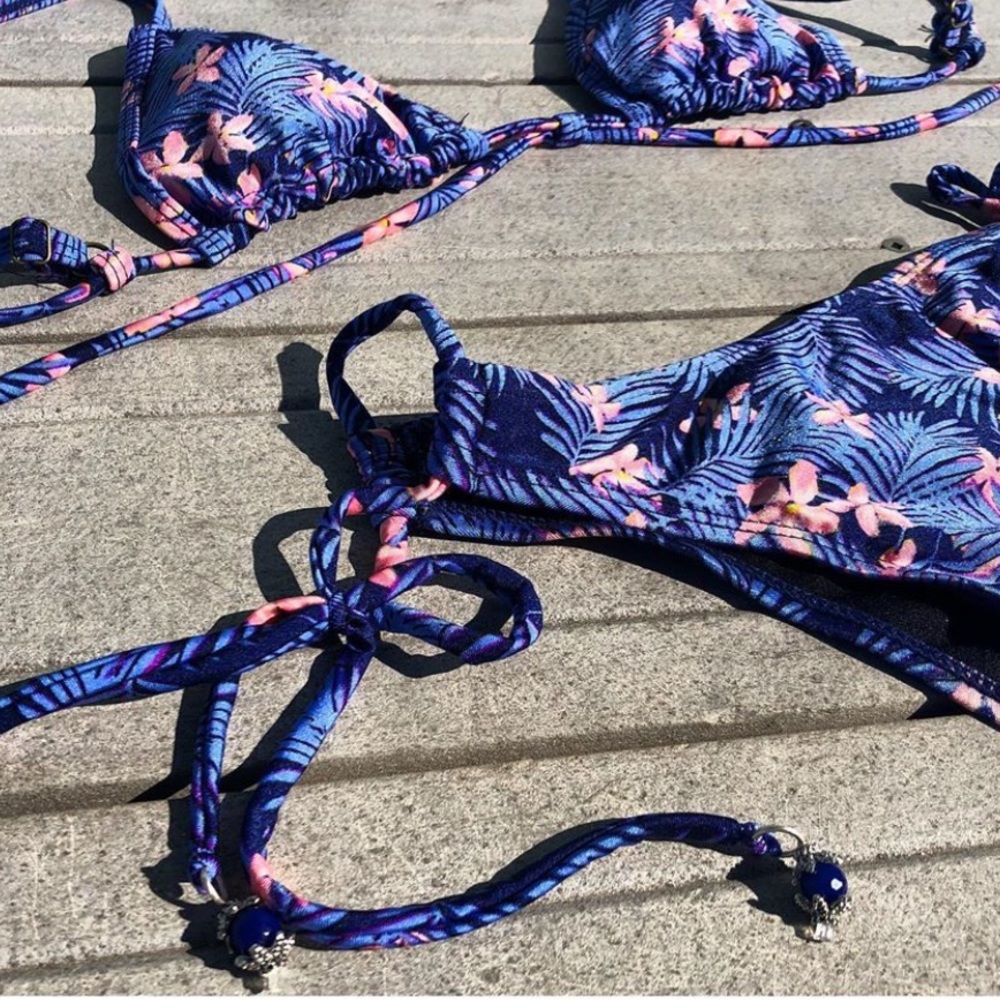 Bikini set - Picture 2 of 2